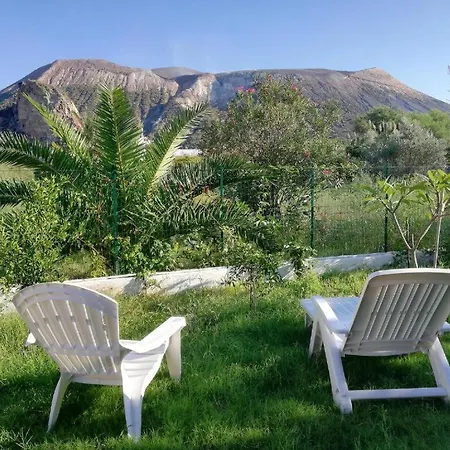 Garden & Sea Villa Vulcano  Exterior photo